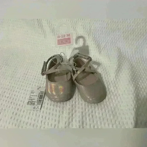 NWT The Children’s Place 6-12 Months Shoes - Picture 1 of 3